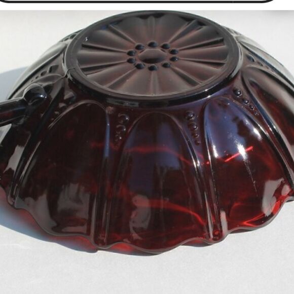Anchor hocking ruby red single handle berry bowl, trinket, jewelry, keys,rings - Picture 4 of 11